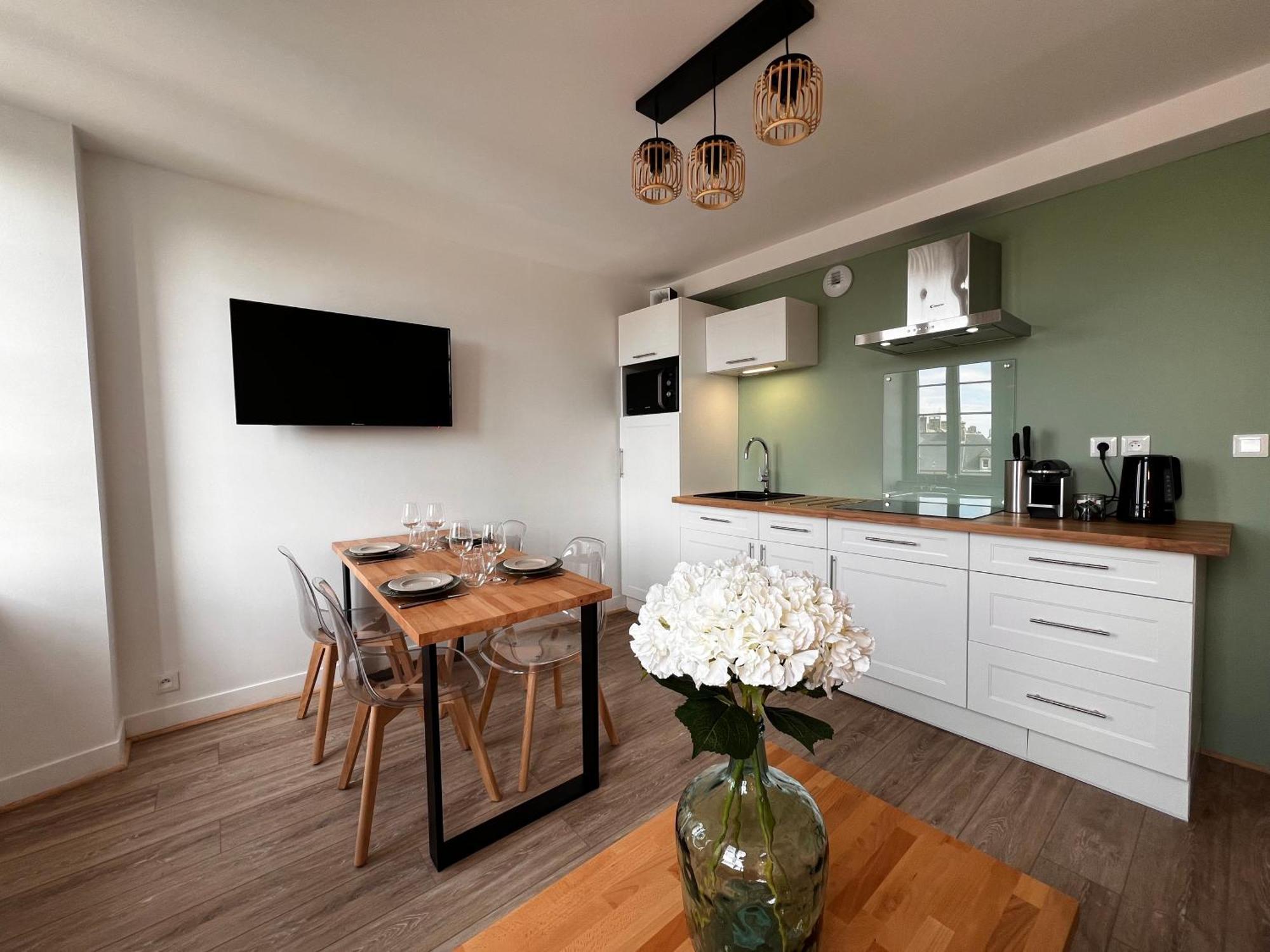 Appartement Gordon Smith, En Plein Centre, 4 Pers Sainte-Mère-Église Εξωτερικό φωτογραφία